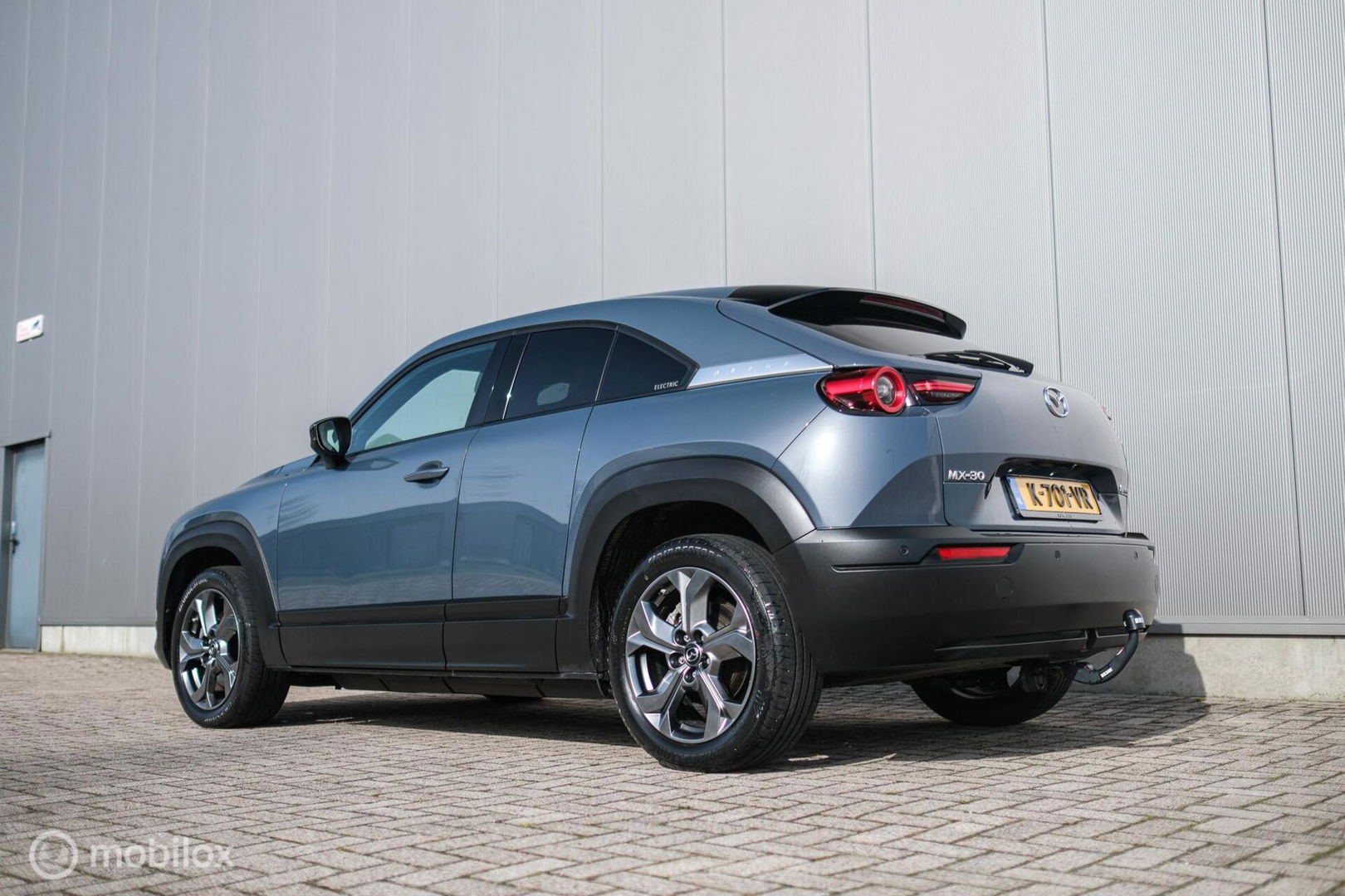 Mazda MX-30 e-SkyActiv 145 Luxury 36 kWh | Trekhaak | Camera | Adaptive | NL auto NAP | rijklaarprijs |