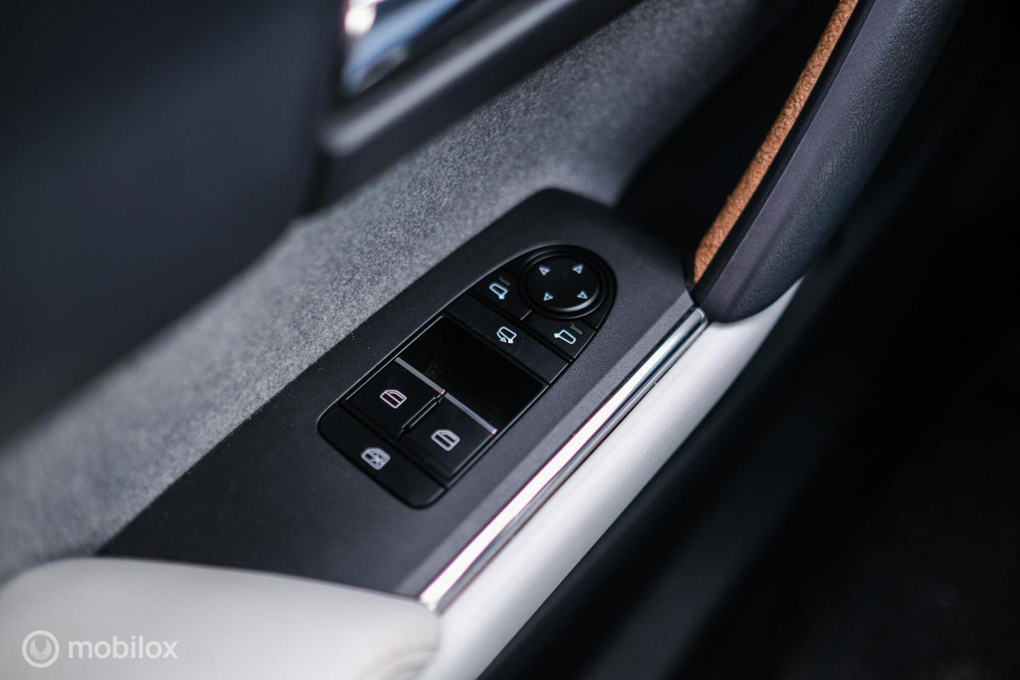 Mazda MX-30 e-SkyActiv 145 Luxury 36 kWh | Trekhaak | Camera | Adaptive | NL auto NAP | rijklaarprijs |