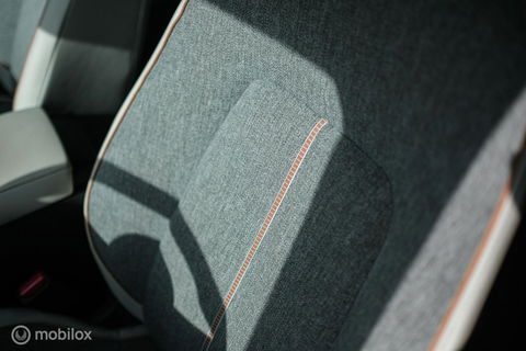 Mazda MX-30 e-SkyActiv 145 Luxury 36 kWh | Trekhaak | Camera | Adaptive | NL auto NAP | rijklaarprijs |