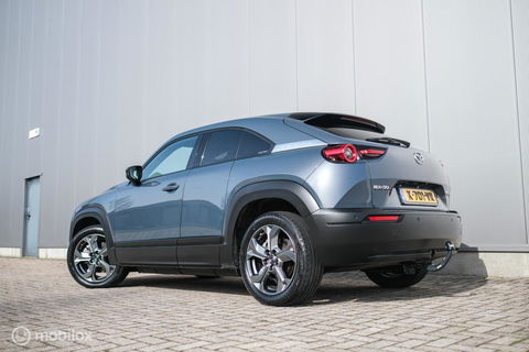 Mazda MX-30 e-SkyActiv 145 Luxury 36 kWh | Trekhaak | Camera | Adaptive | NL auto NAP | rijklaarprijs |