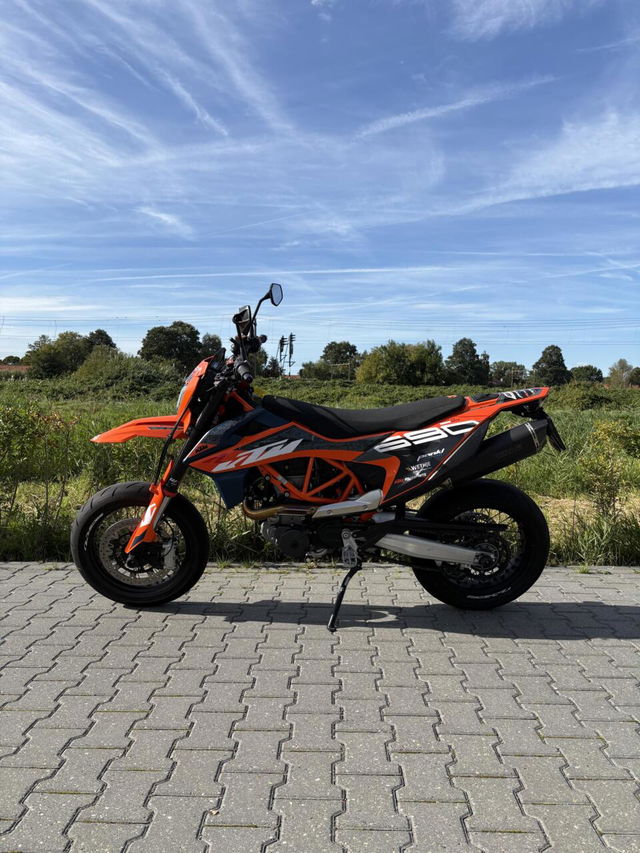 KTM 690 - SMC R SMC-R