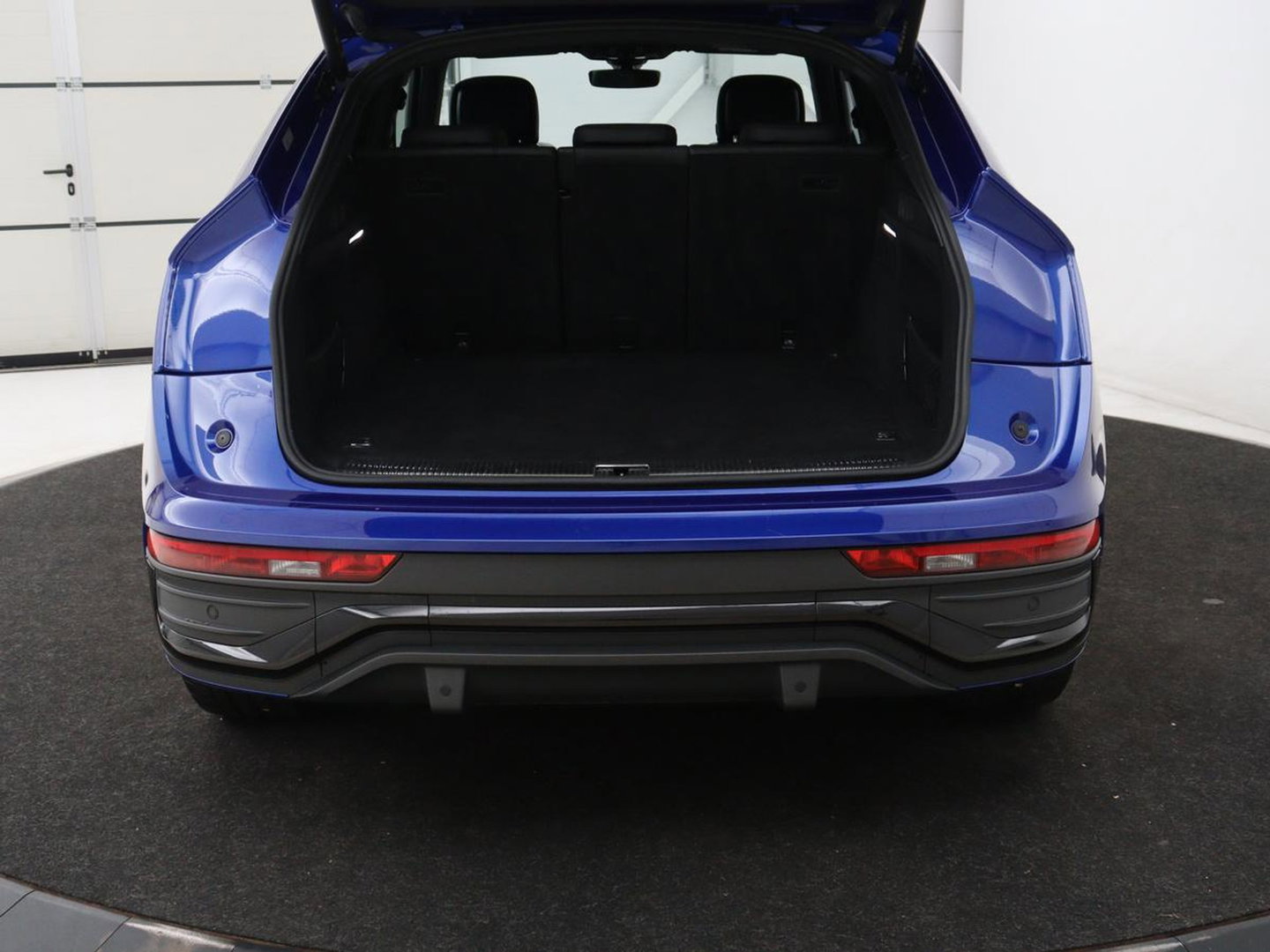 Audi Q5 Sportback 55 TFSIe S edition | Panoramadak | Bang & Olufsen | Stoelverwarming | Adaptive cruise | Luchtvering | Matrix LED | 21'' | Carplay | Half leder | Navigatie | Camera | S Line | PHEV | Plug In