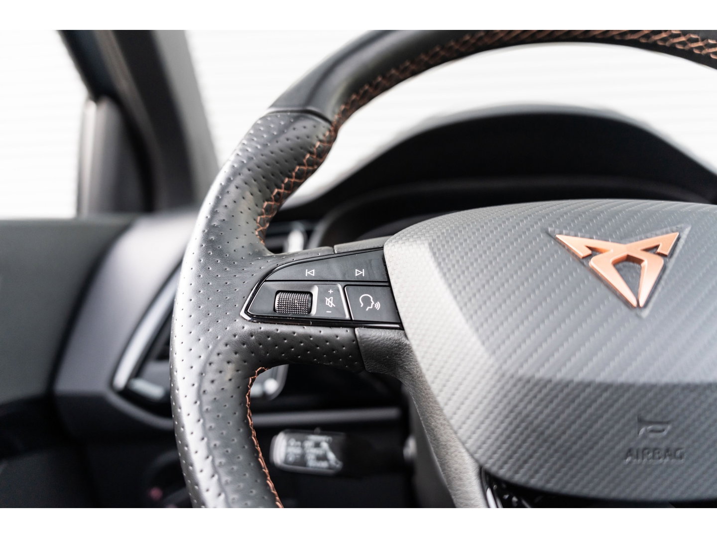 CUPRA Ateca 2.0 TSI 4DRIVE PANO BEATS 360 CAMERA KEYLESS