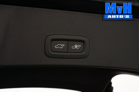 Volvo XC40 1.5 T5 Recharge R-Design|UNIEK!|PANO|STOEL/STUUR.VERW