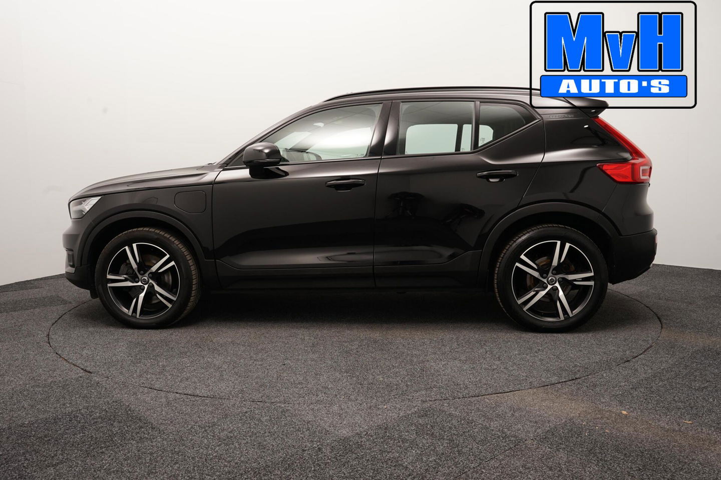 Volvo XC40 1.5 T5 Recharge R-Design|UNIEK!|PANO|STOEL/STUUR.VERW