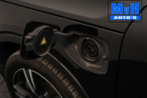 Volvo XC40 1.5 T5 Recharge R-Design|UNIEK!|PANO|STOEL/STUUR.VERW