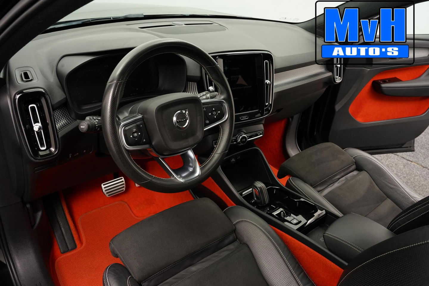 Volvo XC40 1.5 T5 Recharge R-Design|UNIEK!|PANO|STOEL/STUUR.VERW