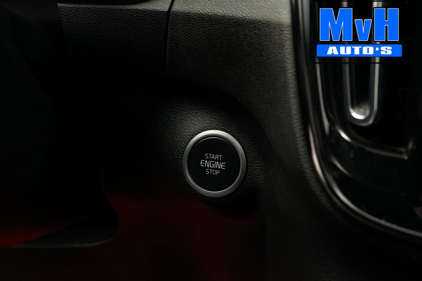 Volvo XC40 1.5 T5 Recharge R-Design|UNIEK!|PANO|STOEL/STUUR.VERW