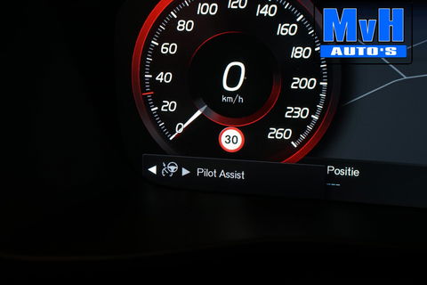 Volvo XC40 1.5 T5 Recharge R-Design|UNIEK!|PANO|STOEL/STUUR.VERW