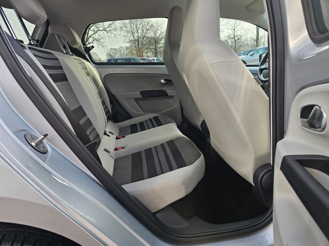 SEAT Mii