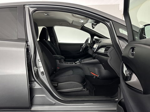 Nissan Leaf N-Connecta 40 kWh {SOH-90%} Aut. *HEATPUMP | ADAPTIVE-CRUISE | NAVI-FULLMAP | TOPVIEW | KEYLESS | BLINDSPOT |  DIGI-COCKPIT | HEATED-COMFORTSEATS | DAB | PRIVACYGLASS | ECC | PDC | CARPLAY | 17"ALU*