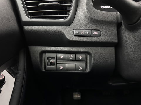 Nissan Leaf N-Connecta 40 kWh {SOH-90%} Aut. *HEATPUMP | ADAPTIVE-CRUISE | NAVI-FULLMAP | TOPVIEW | KEYLESS | BLINDSPOT |  DIGI-COCKPIT | HEATED-COMFORTSEATS | DAB | PRIVACYGLASS | ECC | PDC | CARPLAY | 17"ALU*