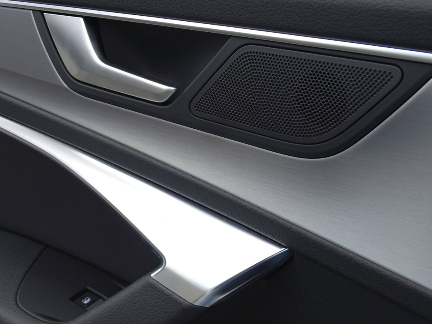 Audi A6 Avant A6 55 TFSI e 425PK ABT Edition / S-LINE / B&O