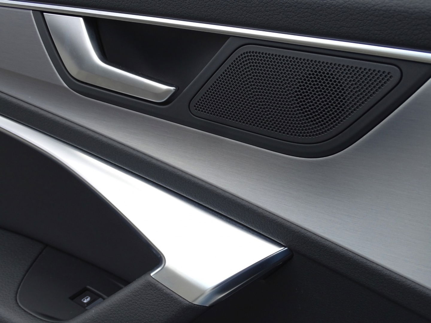 Audi A6 Avant A6 55 TFSI e 425PK ABT Edition / S-LINE / B&O