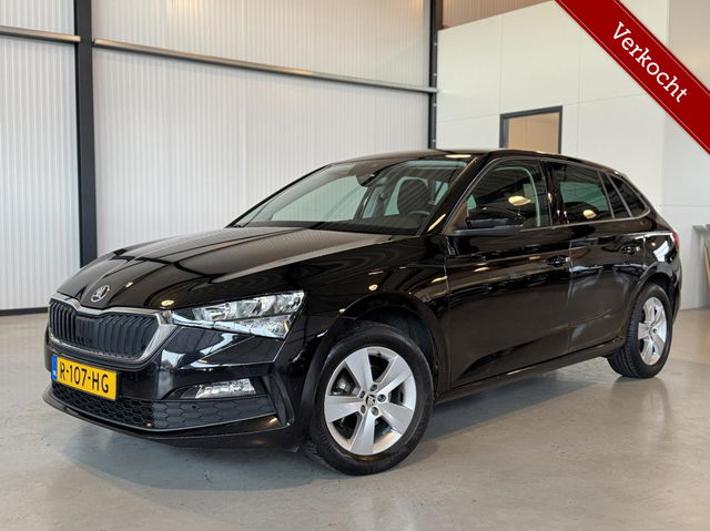 Škoda Scala - 1.0 TSI 81kW Ambition|Navi|CarPlay|AirCo|Cruise|