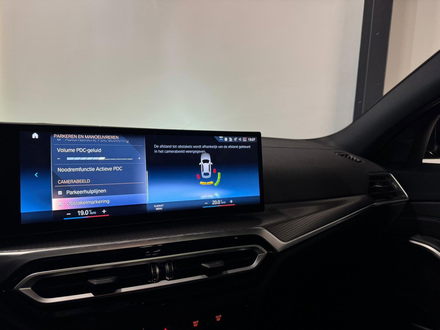 BMW 3 Serie Touring 330e xDrive PANO KEYLESS CAM LASER