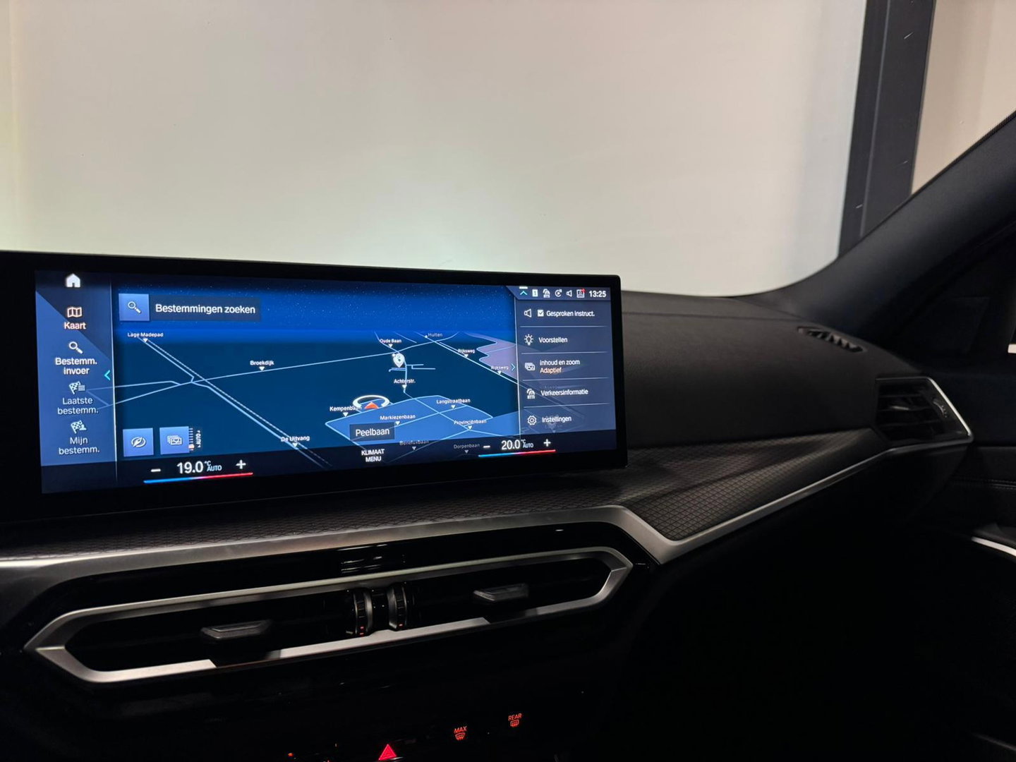 BMW 3 Serie Touring 330e xDrive PANO KEYLESS CAM LASER