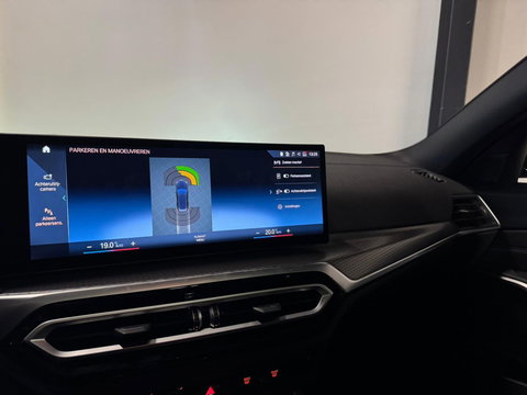 BMW 3 Serie Touring 330e xDrive PANO KEYLESS CAM LASER