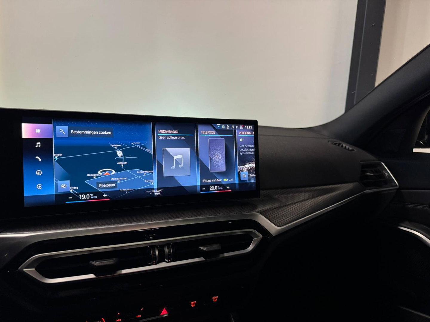 BMW 3 Serie Touring 330e xDrive PANO KEYLESS CAM LASER