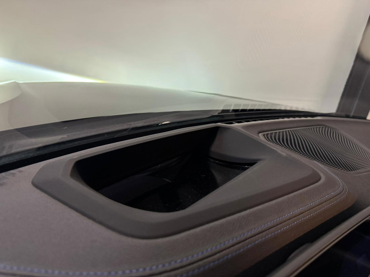 BMW 3 Serie Touring 330e xDrive PANO KEYLESS CAM LASER