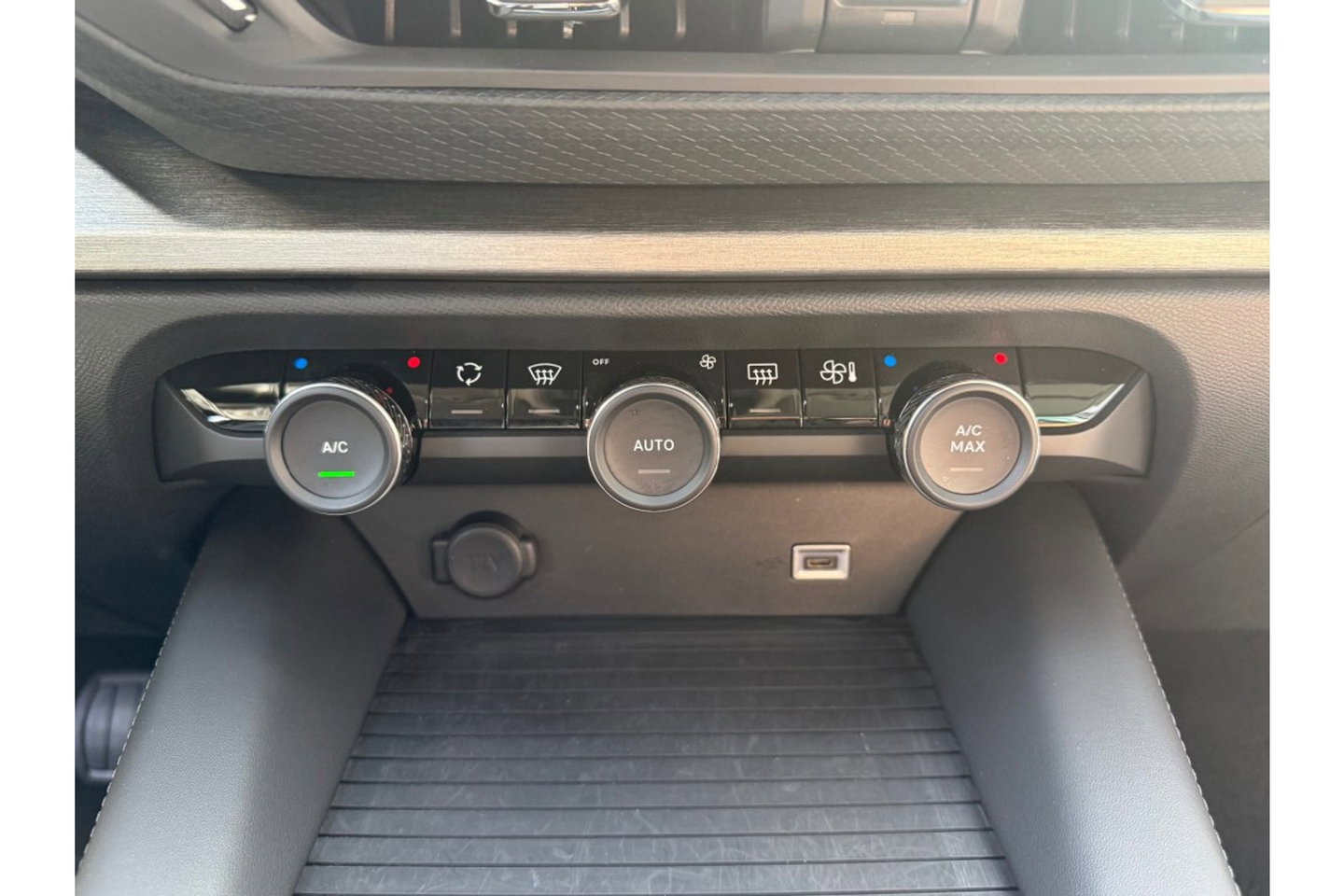 Citroën C5 X 1.2 PURETECH FEEL NAVI AIRCO CRUISE CONTROL PDC-CAMERA.