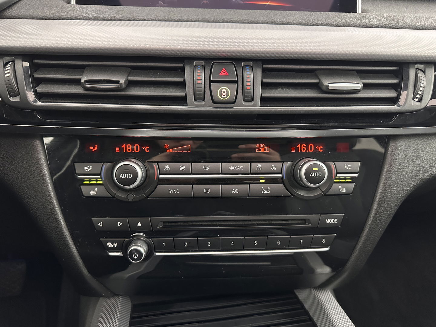 BMW X5 xDrive40e iPerformance High Executive Aut. *PANO | HEAD-UP | LEATHER | XENON | HIFI-SOUND | MEMORY-PACK | NAVI-FULLMAP | CAMERA | ECC | PDC | CRUISE | 19''ALU | TOWBAR*