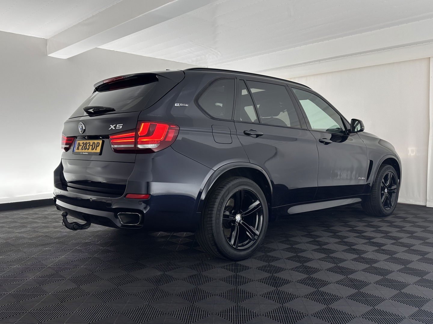 BMW X5 xDrive40e iPerformance High Executive Aut. *PANO | HEAD-UP | LEATHER | XENON | HIFI-SOUND | MEMORY-PACK | NAVI-FULLMAP | CAMERA | ECC | PDC | CRUISE | 19''ALU | TOWBAR*