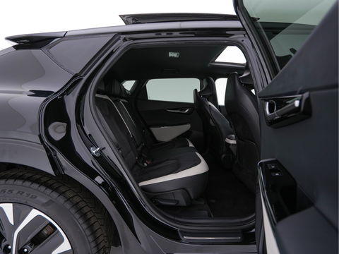 Kia Ev6 GT-Line 77.4 kWh (3-Fase-11kW) {SOH-100%} (INCL-BTW) Aut. *HEATPUMP | PANO | HEAD-UP | LEATHER-ALCANTARA | ADAPTIVE-CRUISE | DIGI-COCKPIT | MERIDIAN-AUDIO | MEMORYPACK | FULL-LED | KEYLESS | TOPVIEW | DAB | BLINDSPOT | NAVI-FULLMAP |