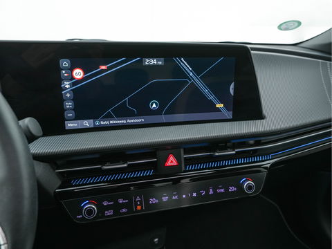 Kia Ev6 GT-Line 77.4 kWh (3-Fase-11kW) {SOH-100%} (INCL-BTW) Aut. *HEATPUMP | PANO | HEAD-UP | LEATHER-ALCANTARA | ADAPTIVE-CRUISE | DIGI-COCKPIT | MERIDIAN-AUDIO | MEMORYPACK | FULL-LED | KEYLESS | TOPVIEW | DAB | BLINDSPOT | NAVI-FULLMAP |