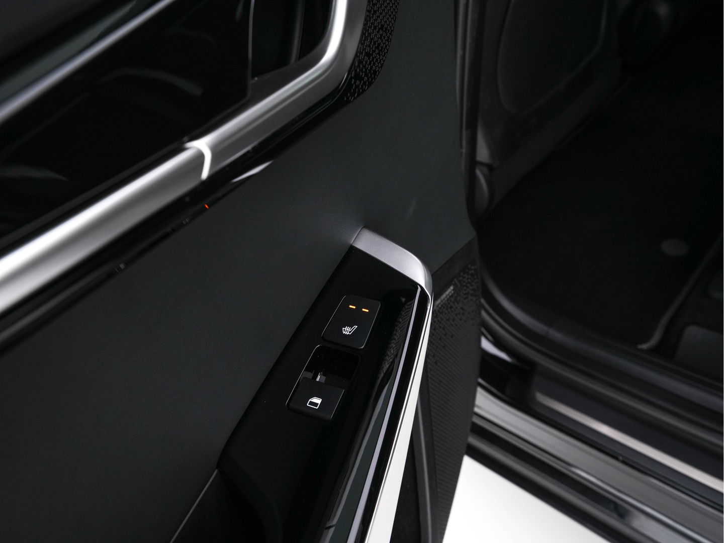 Kia Ev6 GT-Line 77.4 kWh (3-Fase-11kW) {SOH-100%} (INCL-BTW) Aut. *HEATPUMP | PANO | HEAD-UP | LEATHER-ALCANTARA | ADAPTIVE-CRUISE | DIGI-COCKPIT | MERIDIAN-AUDIO | MEMORYPACK | FULL-LED | KEYLESS | TOPVIEW | DAB | BLINDSPOT | NAVI-FULLMAP |