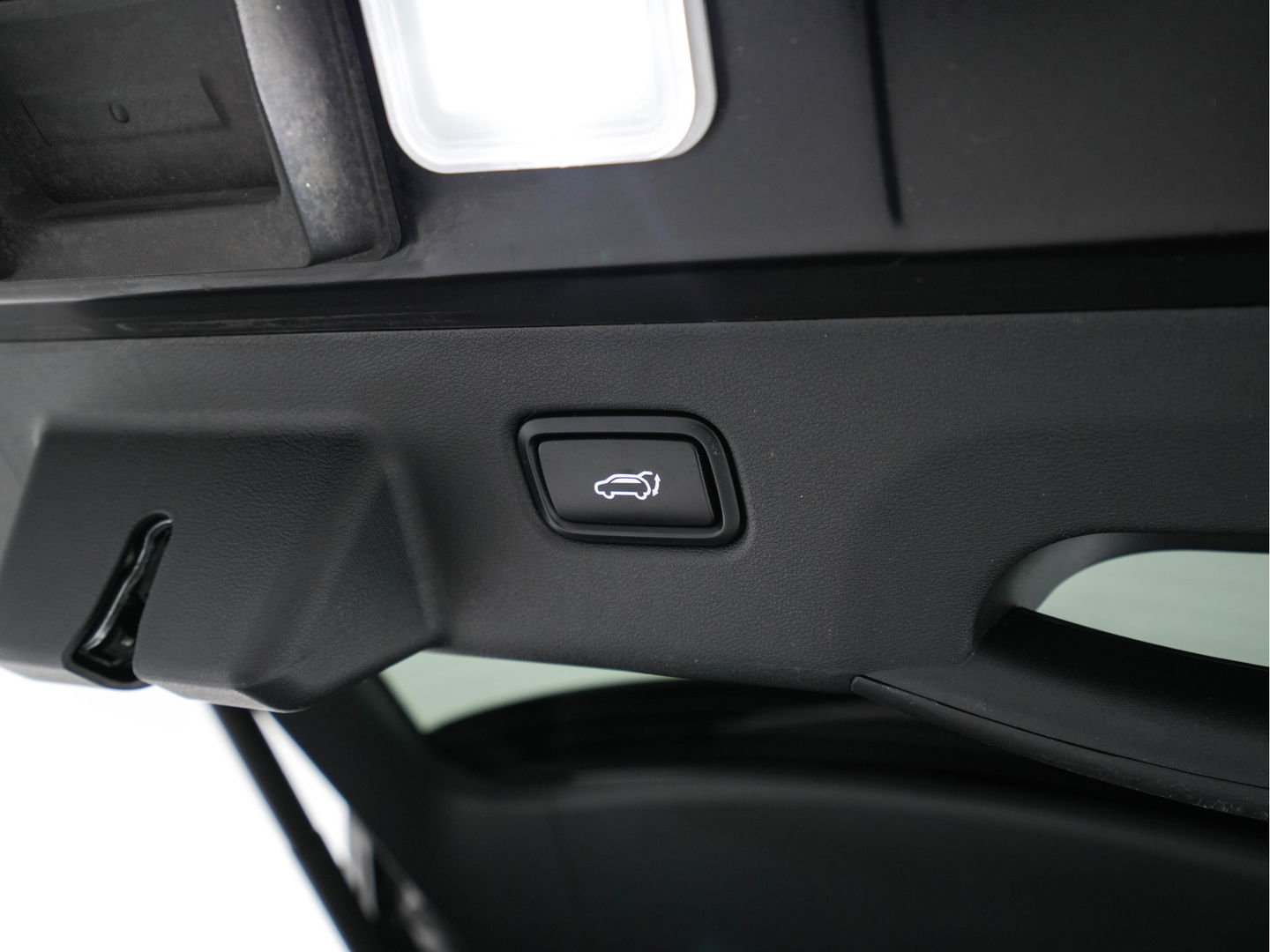 Kia Ev6 GT-Line 77.4 kWh (3-Fase-11kW) {SOH-100%} (INCL-BTW) Aut. *HEATPUMP | PANO | HEAD-UP | LEATHER-ALCANTARA | ADAPTIVE-CRUISE | DIGI-COCKPIT | MERIDIAN-AUDIO | MEMORYPACK | FULL-LED | KEYLESS | TOPVIEW | DAB | BLINDSPOT | NAVI-FULLMAP |