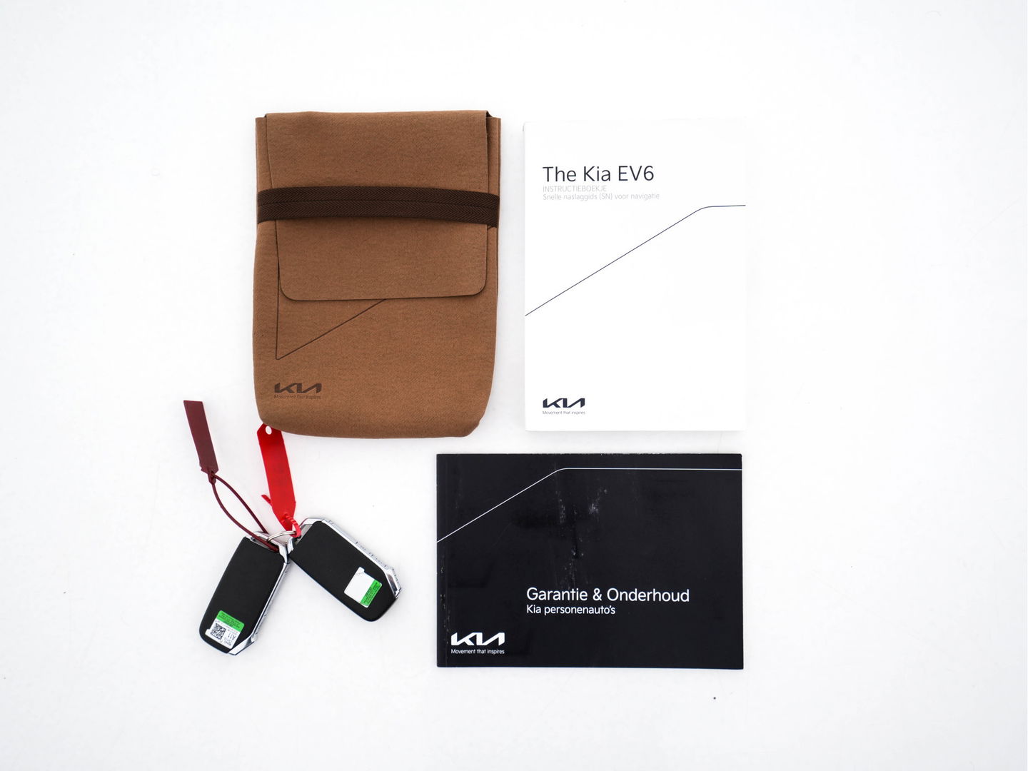 Kia Ev6 GT-Line 77.4 kWh (3-Fase-11kW) {SOH-100%} (INCL-BTW) Aut. *HEATPUMP | PANO | HEAD-UP | LEATHER-ALCANTARA | ADAPTIVE-CRUISE | DIGI-COCKPIT | MERIDIAN-AUDIO | MEMORYPACK | FULL-LED | KEYLESS | TOPVIEW | DAB | BLINDSPOT | NAVI-FULLMAP |