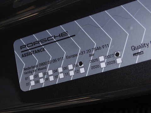 Porsche Cayenne 3.0 E-Hybrid 462PK / Platinum Edit. / 2022 / 360°