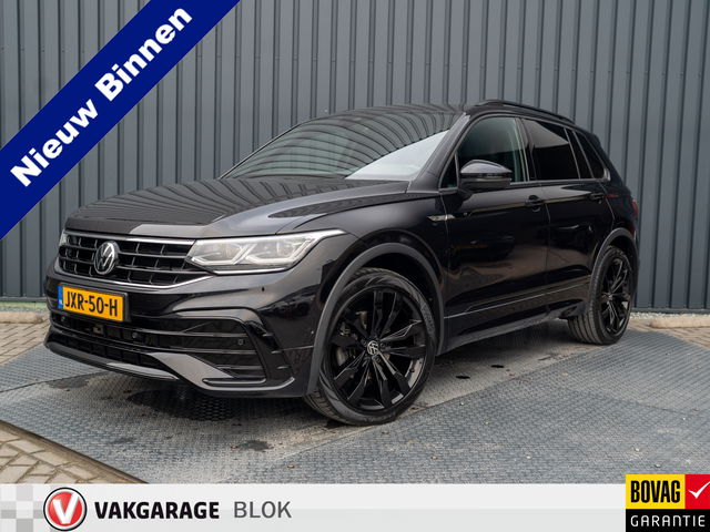 Volkswagen Tiguan - 1.5 TSI R-Line Business+ | Trekhaak wegkl. | Elk. A-klep | Side Assist | 20'' | IQ Light | Prijs Rijklaar!!