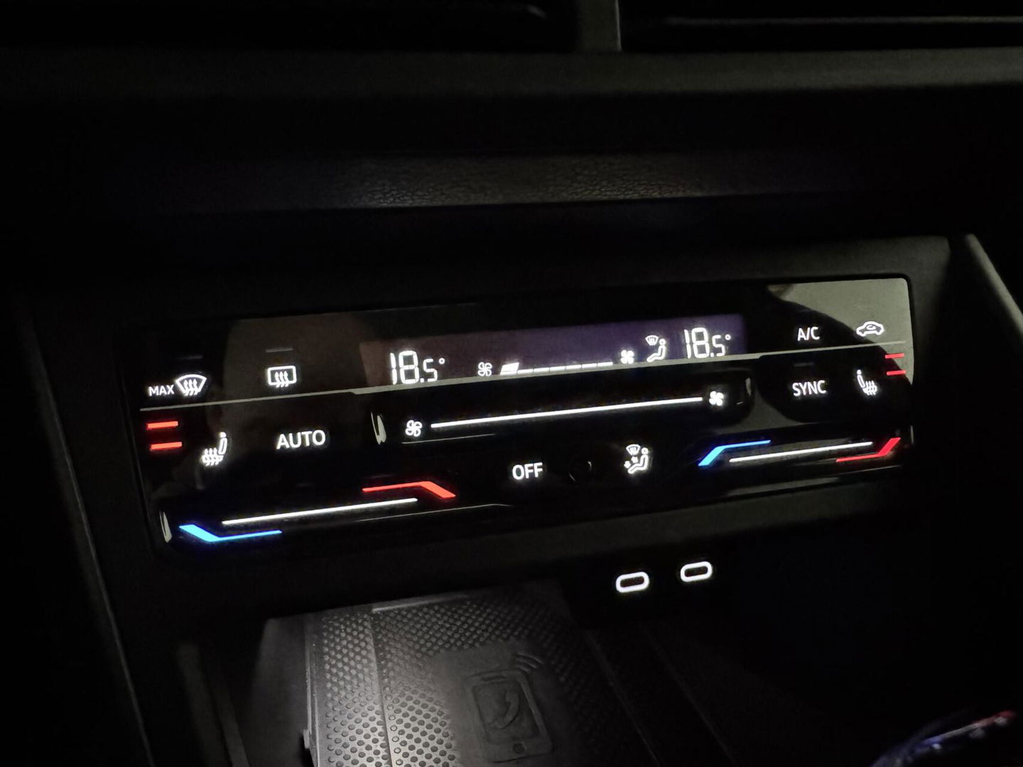 Volkswagen Polo 1.0 TSI R-Line Pano Virtual DSG Carplay NAP