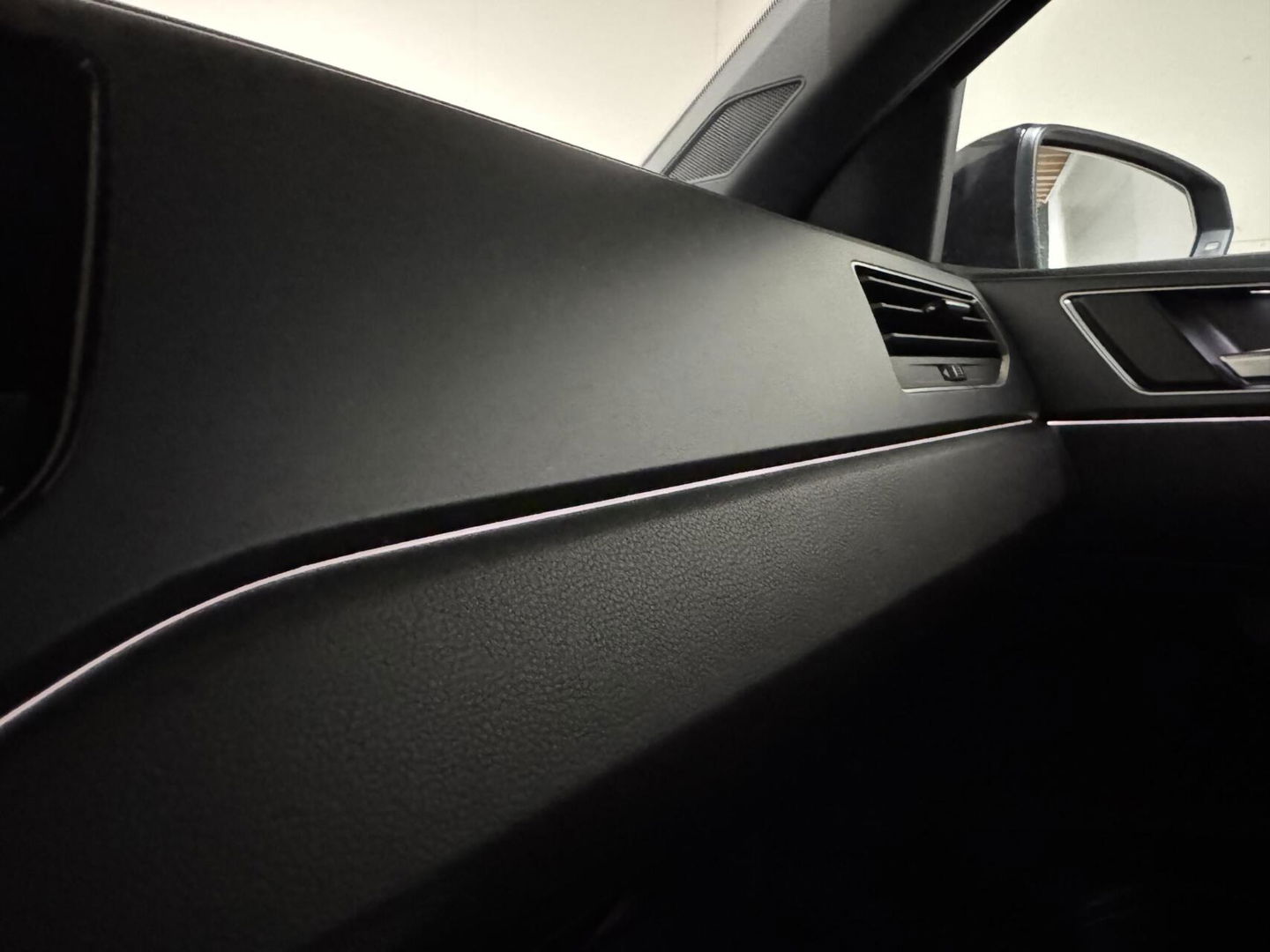 Volkswagen Polo 1.0 TSI R-Line Pano Virtual DSG Carplay NAP