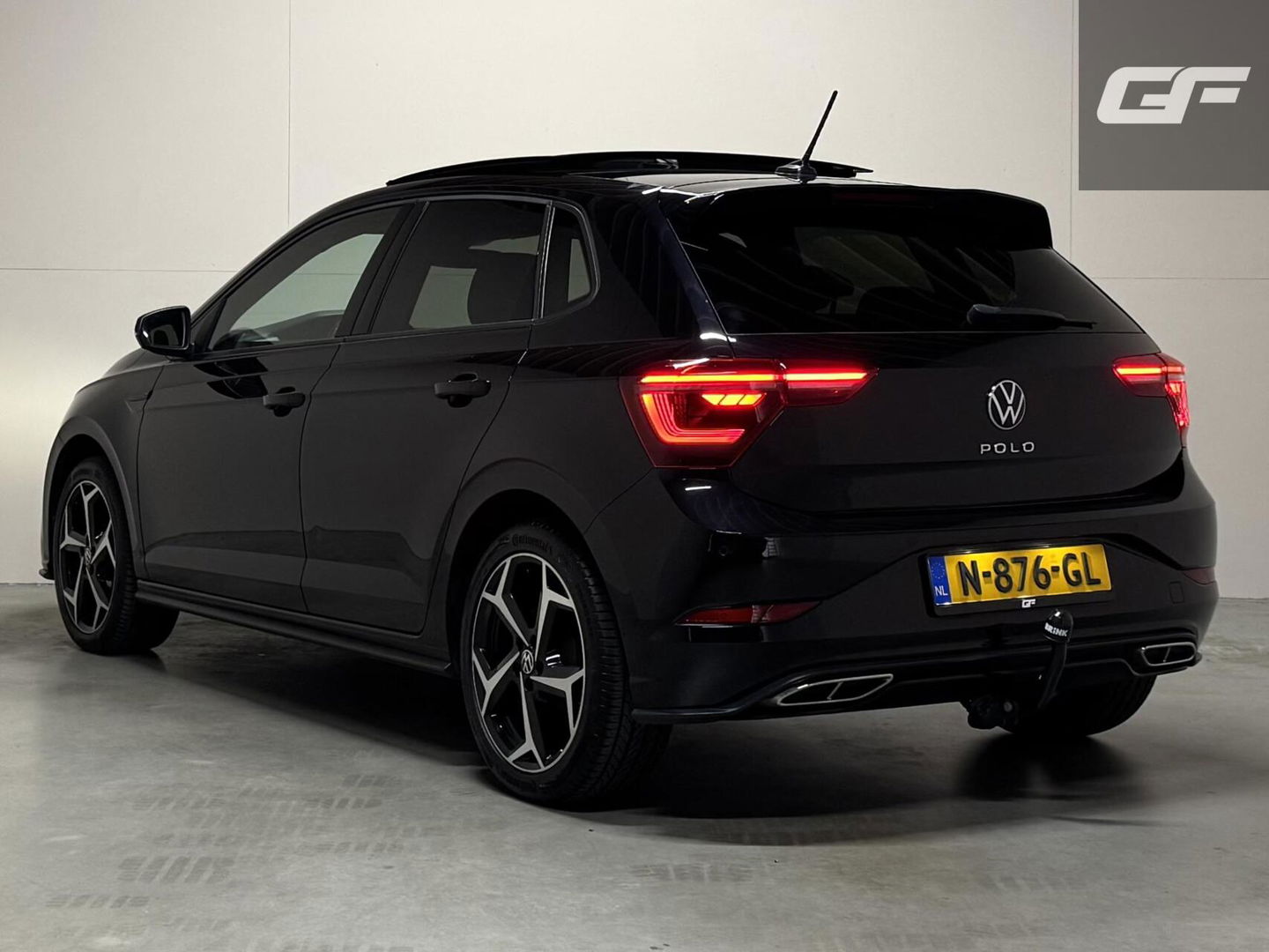 Volkswagen Polo 1.0 TSI R-Line Pano Virtual DSG Carplay NAP