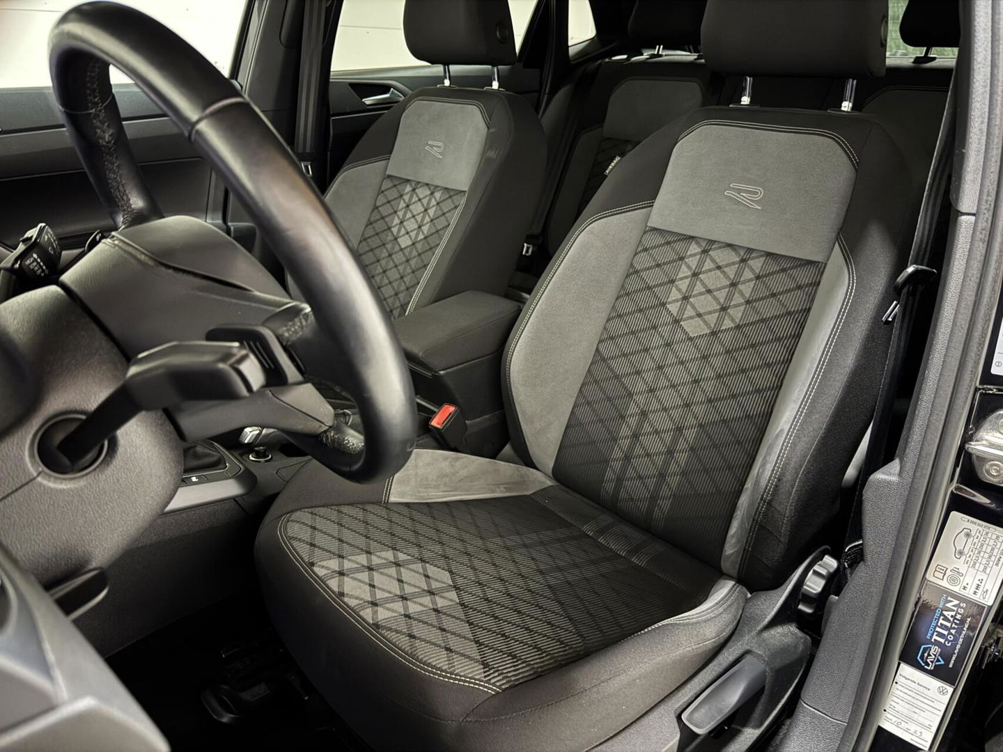 Volkswagen Polo 1.0 TSI R-Line Pano Virtual DSG Carplay NAP