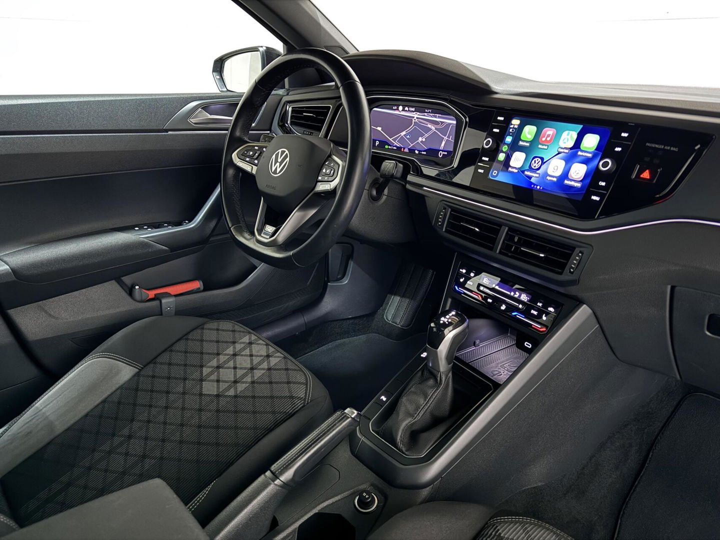 Volkswagen Polo 1.0 TSI R-Line Pano Virtual DSG Carplay NAP