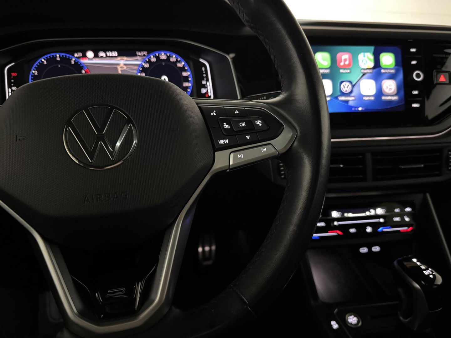 Volkswagen Polo 1.0 TSI R-Line Pano Virtual DSG Carplay NAP