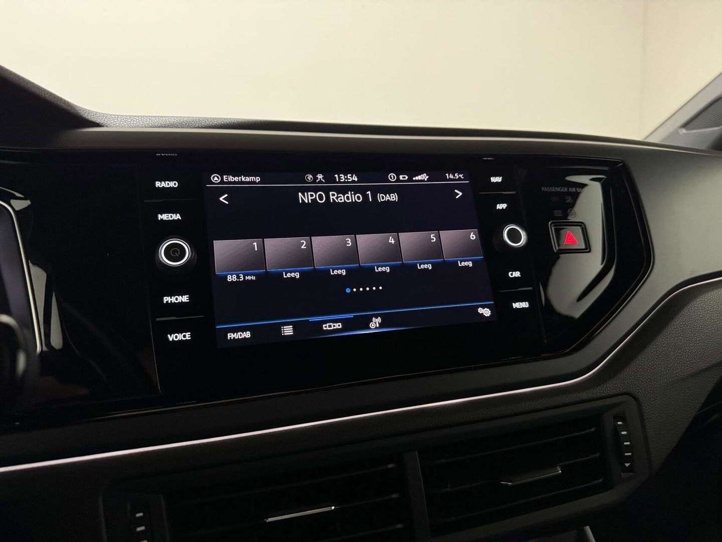 Volkswagen Polo 1.0 TSI R-Line Pano Virtual DSG Carplay NAP