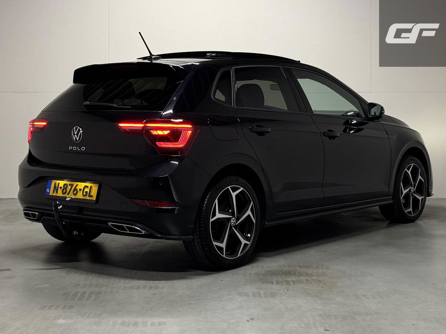 Volkswagen Polo 1.0 TSI R-Line Pano Virtual DSG Carplay NAP