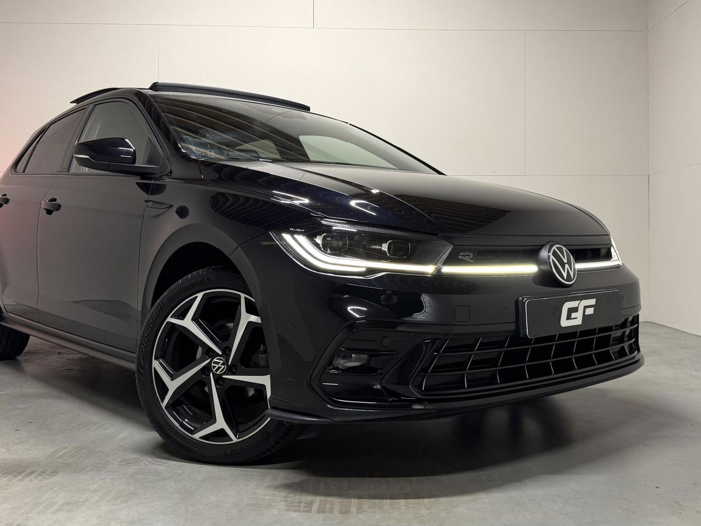 Volkswagen Polo 1.0 TSI R-Line Pano Virtual DSG Carplay NAP