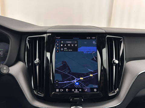 Volvo XC60 2.0 T6 AWD R-Design (Plug-In) (INCL-BTW) Aut. *PANO | LEATHER | FULL-LED | MEMORY-PACK | DIGI-COCKPIT | KEYLESS | CAMERA | BLINDSPOT | HEATED-SPORTSEATS | NAVI-FULLMAP | ECC | PDC | ADAPTIVE-CRUISE | MODEL 2022 | TOWBAR*