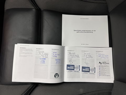 Volvo XC60 2.0 T6 AWD R-Design (Plug-In) (INCL-BTW) Aut. *PANO | LEATHER | FULL-LED | MEMORY-PACK | DIGI-COCKPIT | KEYLESS | CAMERA | BLINDSPOT | HEATED-SPORTSEATS | NAVI-FULLMAP | ECC | PDC | ADAPTIVE-CRUISE | MODEL 2022 | TOWBAR*