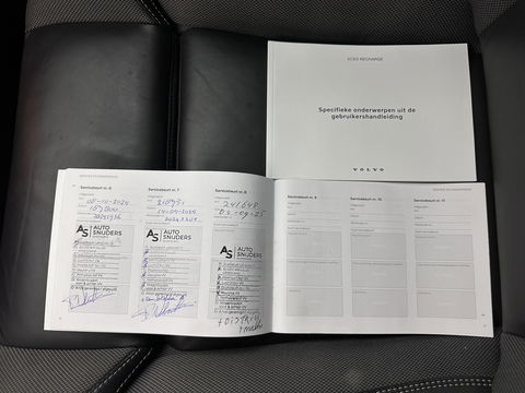 Volvo XC60 2.0 T6 AWD R-Design (Plug-In) (INCL-BTW) Aut. *PANO | LEATHER | FULL-LED | MEMORY-PACK | DIGI-COCKPIT | KEYLESS | CAMERA | BLINDSPOT | HEATED-SPORTSEATS | NAVI-FULLMAP | ECC | PDC | ADAPTIVE-CRUISE | MODEL 2022 | TOWBAR*