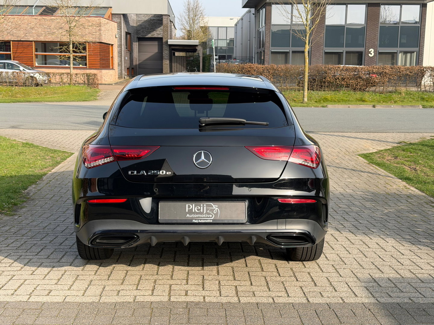 Mercedes-Benz CLA-Klasse Shooting Brake 250 e Business Solution Luxury Limited