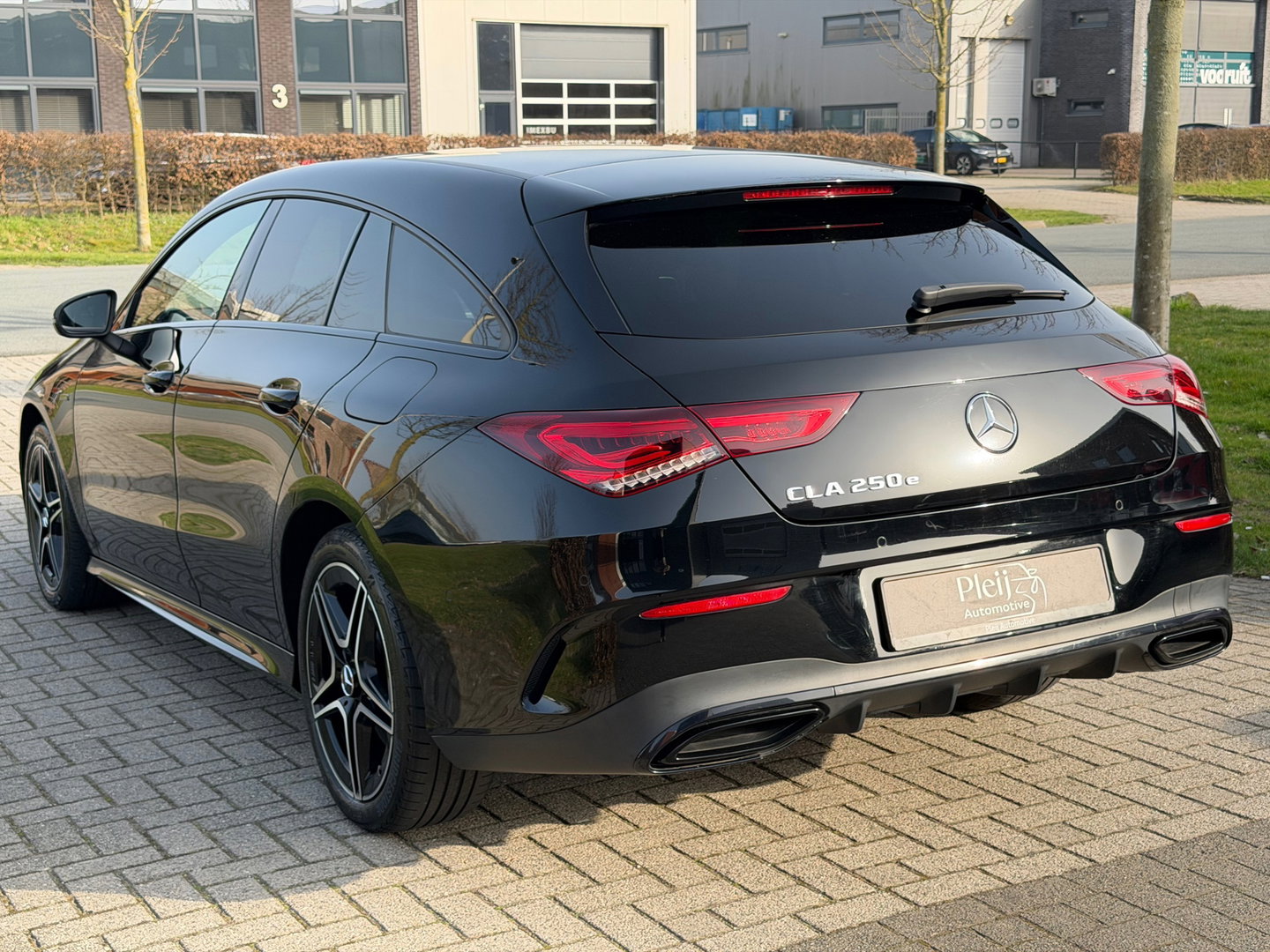 Mercedes-Benz CLA-Klasse Shooting Brake 250 e Business Solution Luxury Limited