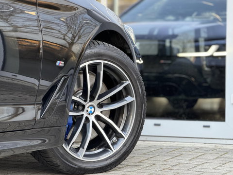 BMW 5 Serie Touring 530e xDrive High Ex. M-Sport |Pano|CoPilot|Integral Act. Steering HUD|Laser|