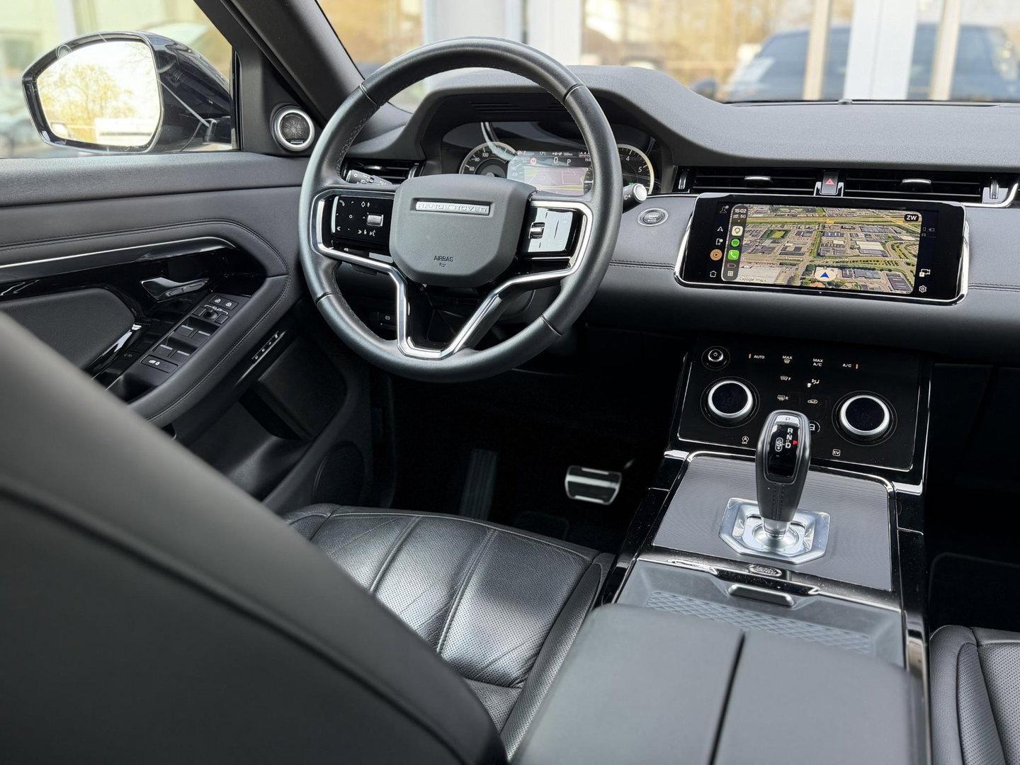 Land Rover Range Rover Evoque 1.5 P300e AWD R-Dynamic SE Black Style|Schuif/kanteldak|Meridian|Winterpakket|Trekhaak